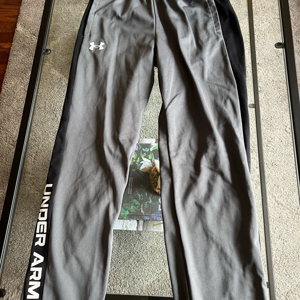 Under Armour Gray Sweatpants